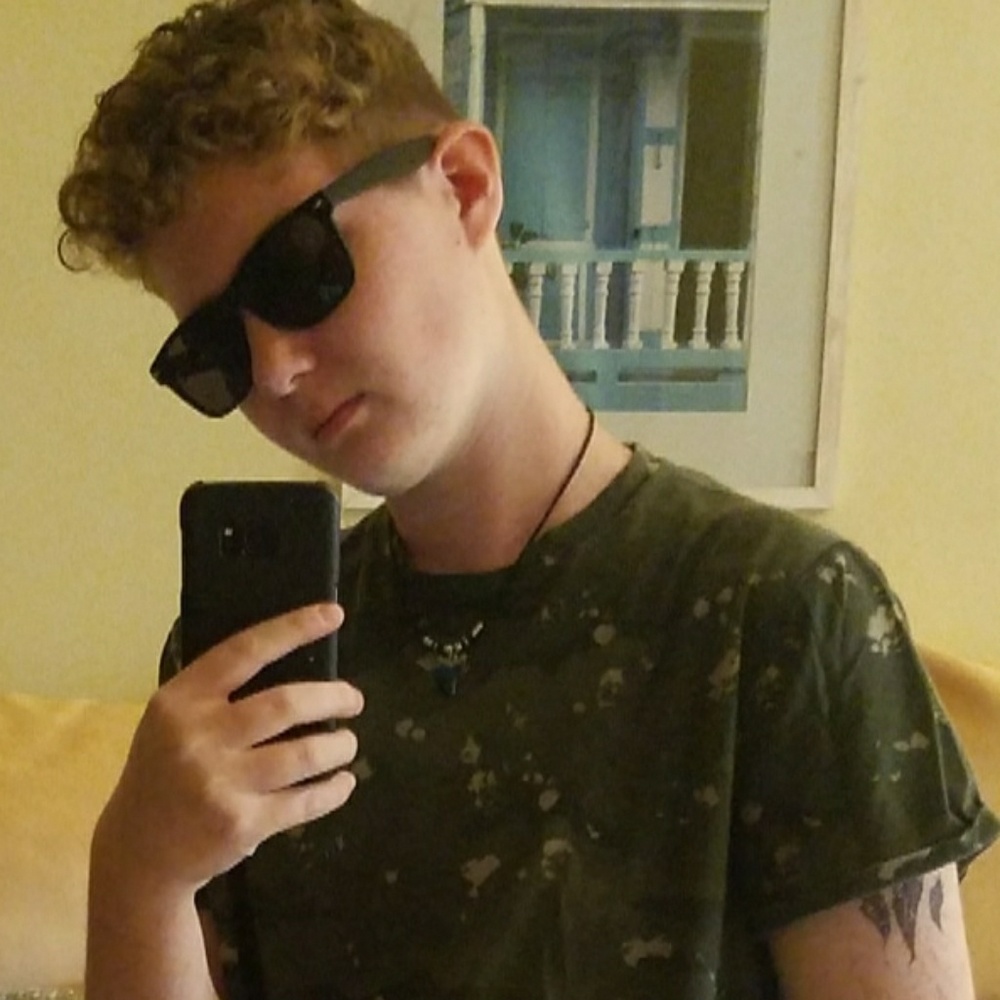 Meet your Posher, Carmyn